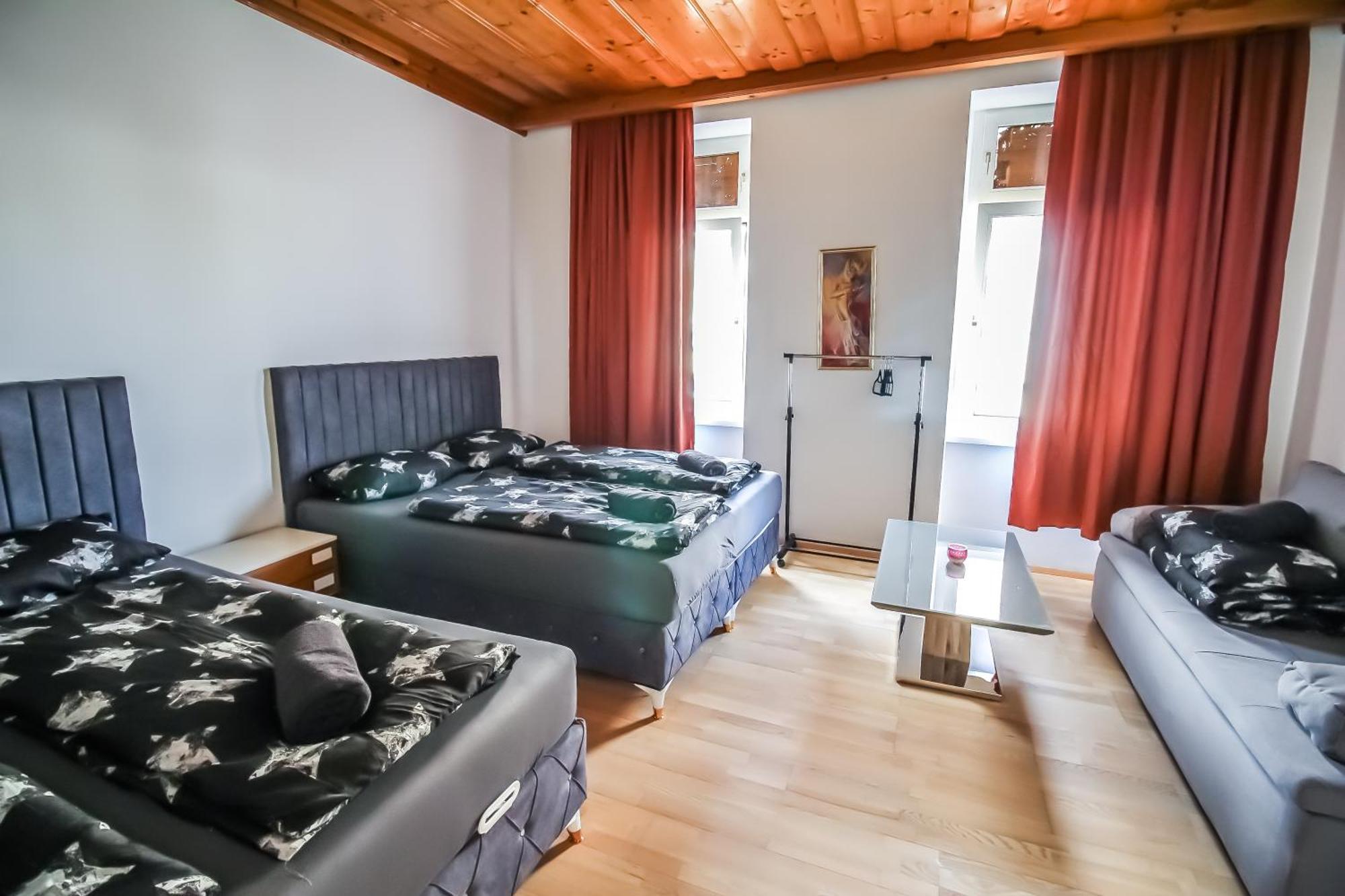 Cozy In Floridsdorf Area Pr6 Alloggio in famiglia *
